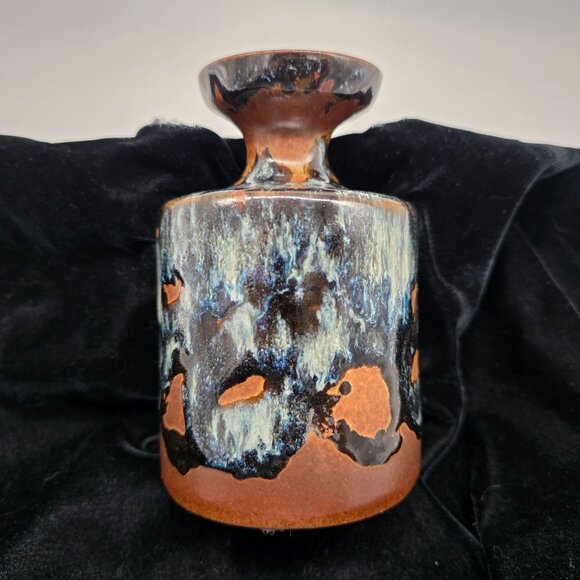Vintage Pottery Craft USA Stoneware Small Vase With Unique Drip Glaze Finish - Picture 10 of 11
